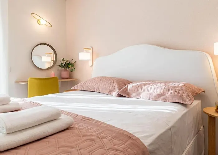 Zen Luxury City Apartment, Vesta Philoxenia